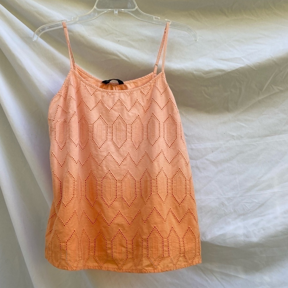 Banana Republic Ombré Peach Sleeveless Shirt, Size Medium